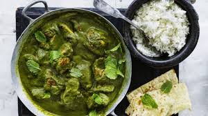 Chicken In Spinach And Green Pea Curry Recipe Curry Recipes Curry Recipes