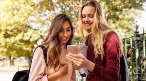 Nearly 85% of the students surveyed expressed this concern! Best Credit Cards For College Students Of 2021 Cnn Underscored