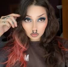 Does anybody know how i can get a place to rent for low income