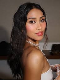 Belle (@bellerodolfo) • Instagram photos and videos