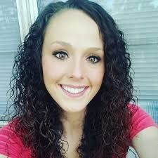 Chelsea Rinehart's Instagram, Twitter & Facebook