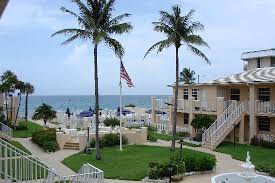 If you drive east out of miami, eventually you will hit the gulf stream and move to the north. Gulf Stream Photos Featured Images Of Gulf Stream Fl Tripadvisor