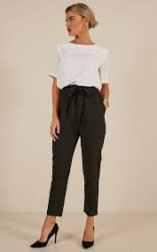 Pin By Elizabeth Crowningshield On My Style In 2020 Work Outfits Women Spring Work Outfits Casual Work Outfit Spring