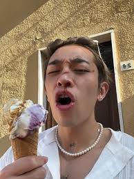 𝑾𝑰𝑵𝑫𝑴𝑰𝑳𝑳 (@windmill.tt) • Threads, Say more