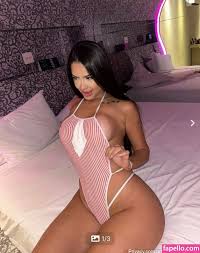 Morena Ray fox em fotos quentes e amadoras » Nudelas