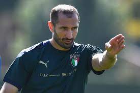 Chiellini is the captain and undoubted leader of the italian national team. It Might Be Time To Stress About Another Giorgio Chiellini Injury Black White Read All Over
