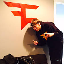 Vinyl decals for walls are the easiest way to express your unique sense of style and personality. Faze Clan On Twitter We Just Set Up Our Wall Decals Pick Yours Up Here Http T Co Izqc1pnfvp Http T Co Rpzmjtzppb