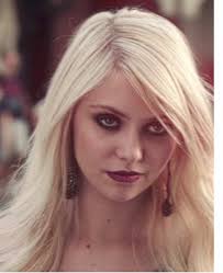 Jenny Humphrey Actualmente