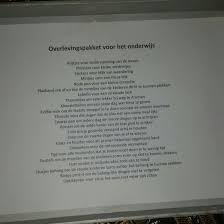 Overlevingspakket Voor Het Onderwijs Overlevingspakket Plakband Kleurpotloden