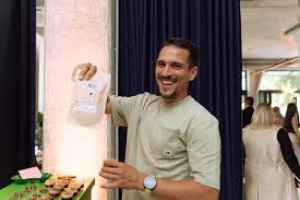 EDUKATIVNI SERIJAL – „GRANDOV VODIČ KROZ SVET KAFE“ - Promo kutak -  Ringeraja.rs