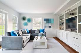 Elle n'est pas perdue pour autant ! Bleu Turquoise Et Gris Deco Et Peinture Bleu Turquoise Et Gris En 30 Idees Idee Deco Salon Gris Decoration Salon Blanc Canape Angle Gris