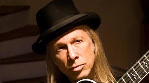 ELLIOT MURPHY, el héroe solitario