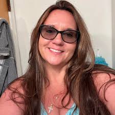 Anyone have a good pain Dr. not to drug you up. Help with pain.