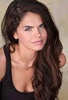 Jamie Noel's Instagram, Twitter & Facebook