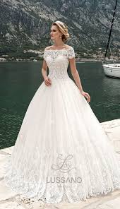 Pin By Iren Gusin On Svadebnye Idei Wedding Dresses Wedding Dresses 2017 Wedding Dresses Unique
