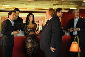 Cristiana reali performing in francis huster's production of suite royale, 1992. Bild Zu Cristiana Reali Turf Bild Cristiana Reali Edouard Baer Gerard Depardieu Filmstarts De