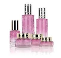 ensemble de bouteilles en verre cosmétique