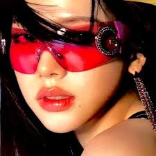 Lisa prettiest blackpink member (@lustforlalisa)