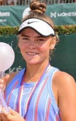 Maria Barao's Instagram, Twitter & Facebook