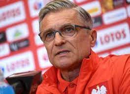 Nawet jeśli nie znasz się na piłce masz szanse na sporo punktów w tym quizie. Tajemnicza Podroz Nawalki Trener Reprezentacji Polski Ma Juz Nowy Klub Nczas Com