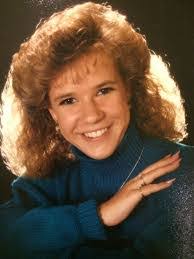 Lisa Abram's Instagram, Twitter & Facebook