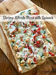 Shrimp Alfredo Pizza With Spinach Alfredo Pizza Seafood Pizza Seafood Pizza Recipes