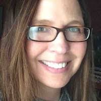 Lisa Giambattista's Instagram, Twitter & Facebook