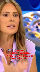 #stitch con @RTL102.5 vi aiutiamo noi #comericonoscereungay #rai #lgbt🌈