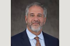 Kirkland Rebuilds in London with Simpson Thacher Private Equity Duo Hire