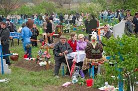 Paștele blajinilor este sărbătorit azi, 6 mai 2019, iar sărbătoarea are. PaÈ™tele Blajinilor In Republica Moldova Intre TradiÈ›ie CreÈ™tin OrtodoxÄƒ È™i PracticÄƒ PÄƒganÄƒ Transilvania Reporter