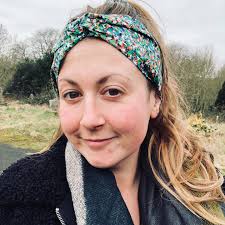 Note from Lara regarding waiting List: Slowly emerging from a long  postpartum winter. Very much looking forward to coming back to my calling,  taming manes and seeing the lovely faces I have