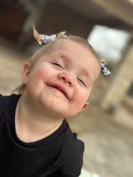 Happy new year featuring the cutest new years micropiggies ! 🎇