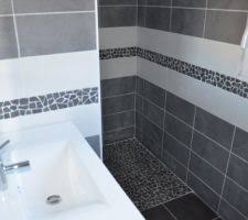 Frise carrelage salle de bain leroy merlin stickers. Photos Et Idees Carrelage Listel Frise 1 047 Photos