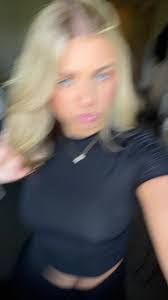 Melissa Waddle's Instagram, Twitter & Facebook