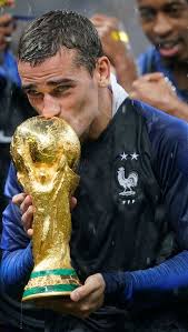 No player has scored more goals than Antoine Griezmann in UEFA Champions  League this season. ⚽️⚽️⚽️⚽️⚽️ #griezmann #ucl #atleticomadrid  #championsleague #uefa