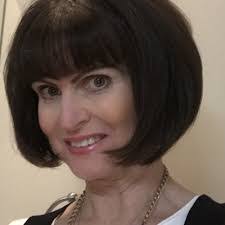 Mary Munster's Instagram, Twitter & Facebook