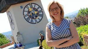 Leonore gewessler is the author of internationale politik (4.00 avg rating, 1 rating, 0 reviews). Das Grosse Interview Wie Grun Ist Turkis Frau Gewessler Krone At
