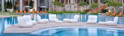 Mobilier Piscine Cerise Sur La Deco 3