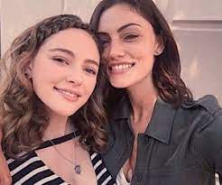 Imagens E Videos De Danielle Rose Russell Vampire Diaries The Originals Phoebe Tonkin