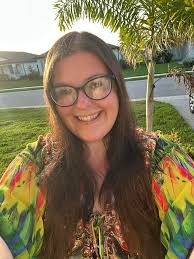 Hi neighbors! I offer dog walking and overnight boarding in Loveland, CO  with 6+ years of pet care experience. Your fur babies comfort, safety, and  happiness are always my top priority. I'm