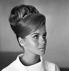 Barbie Hairstyle Studio Retro Hairstyles Vintage Hairstyles 1960 Hairstyles