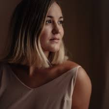 Stream adeuell music