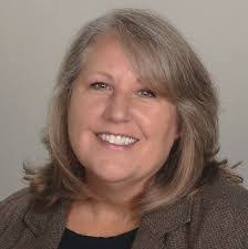 Diane Bayne's Instagram, Twitter & Facebook