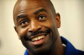 Lynchburg astronaut Leland Melvin nurtures dreams