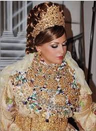La limitación de los entierros a un máximo de diez asistentes y la obligación de respetar un 50 por ciento de aforo en cafés, restaurantes, transportes públicos y piscinas. Las Bodas En El Norte De Marruecos Marruecos Cultura Y Tradiciones