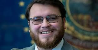 York City Mayor ends re-election campaign weeks after entering race