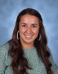 Danielle Conaway's Instagram, Twitter & Facebook