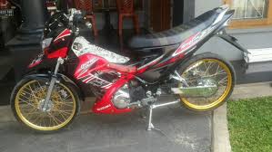 Koleksi modifikasi satria fu merah hitam terlengkap cabang modifikasi from cabangmodifikasi.blogspot.com. Modifikasi Satria Fu 2012 Warna Merah Pecinta Dunia Otomotif
