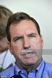 Randy Bush, interim general manager of the Chicago Cubs talks to... News  Photo