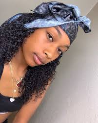 Coiffure hair hair updo hair buns makeup hairstyle side bun hairstyles wedding hairstyles curly haircuts trendy hairstyles amazing hairstyles. Sistaa Natural Hair Styles Curly Hair Styles Naturally Light Skin Girls